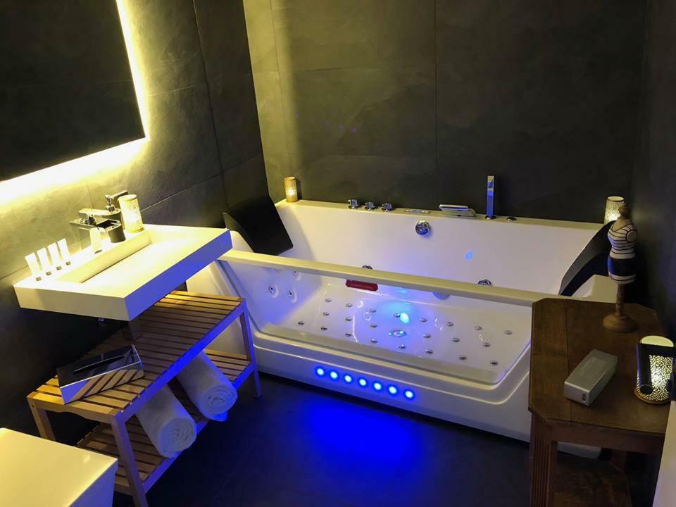 Suites Residences Spa Colmar Buitenkant foto